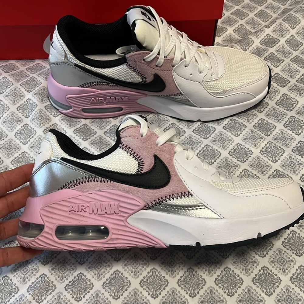 NWT Nike Women's Air Max Sneakers - Pink, White, and Silver